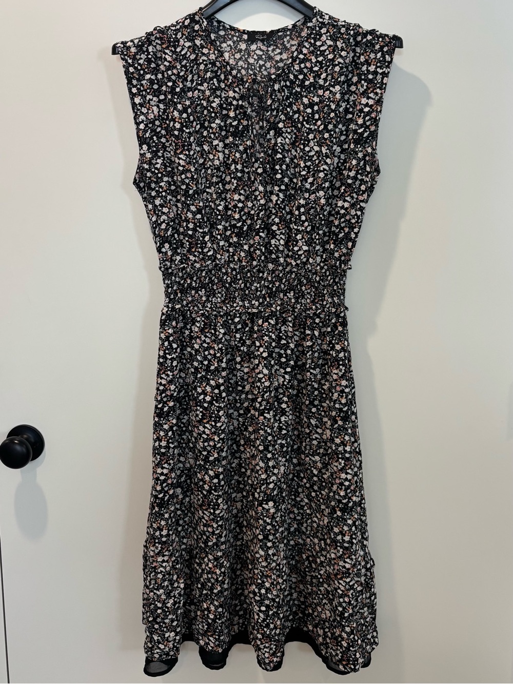 Rails Black Floral Sleeveless Knee-Length Rayon/Viscose Dress Size Medium